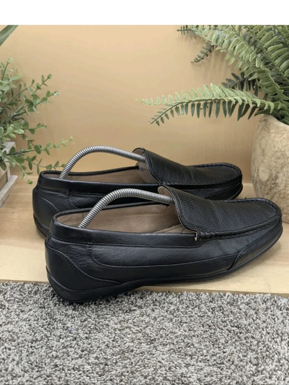 J Ferrar Barton Black Faux Leather Mens Size 10.5M Driving Casual Shoes Loafers